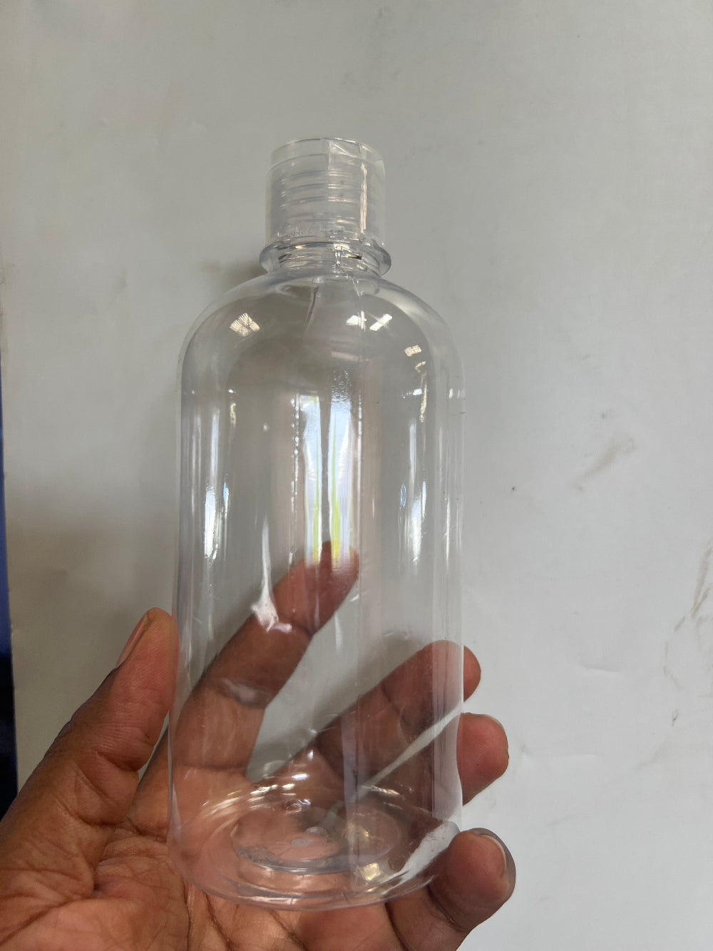500ml Short Bottle with Tranparent Flip (6 pieces)