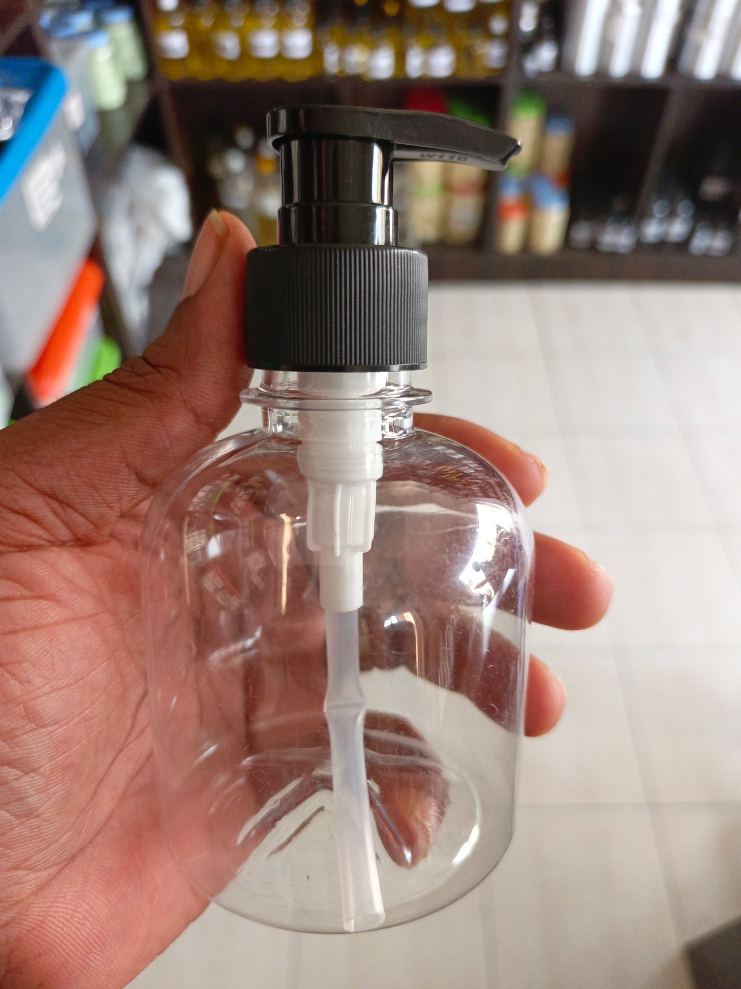 250ml Short with Black Pump