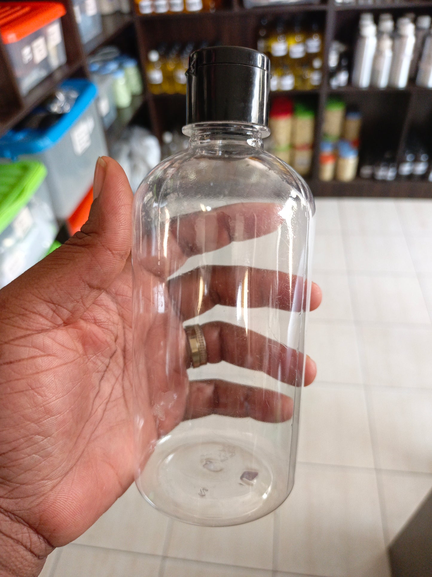 500ml Short Bottle with Black Flip (6 pieces)