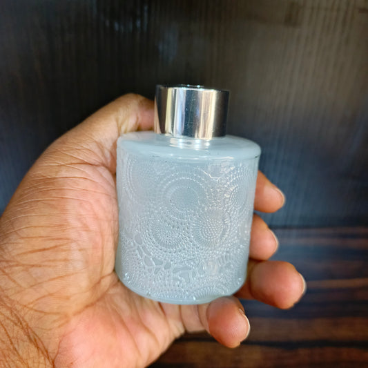 White Rough Round diffuser bottle 100ml