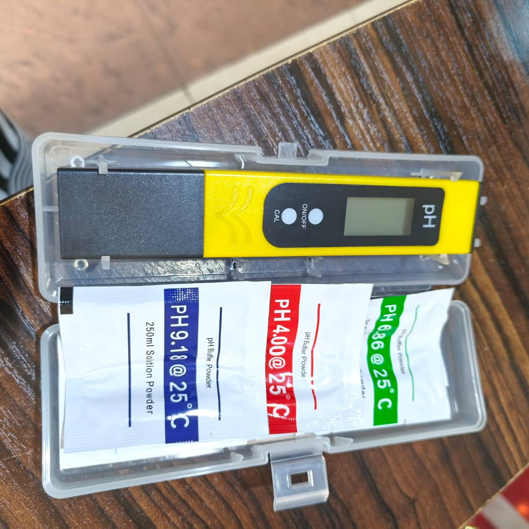 Digital pH Meter